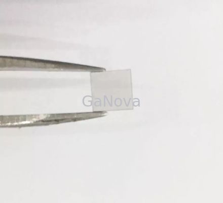 يونغ معامل 1050PGa ركيزة كريستال أحادية الصف الإلكترونية