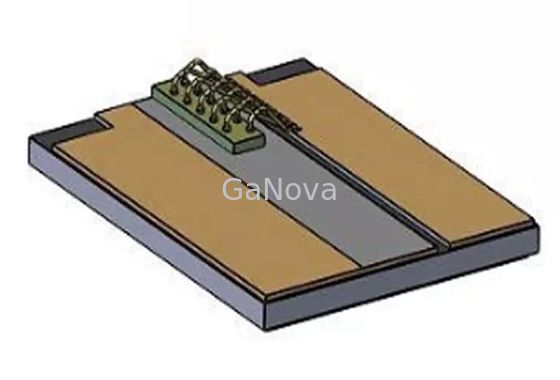 تيار عتبة 0.5A ليزر ديود رقاقة ليزر طباعة المنحدر كفاءة 1.0W / A